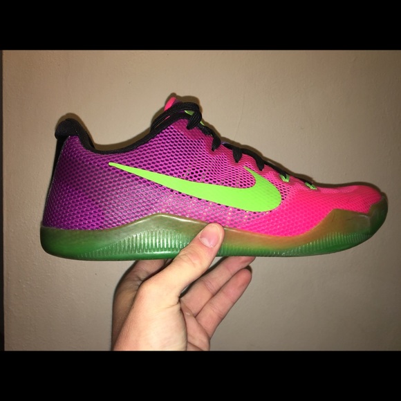 mambacurial kobe 11